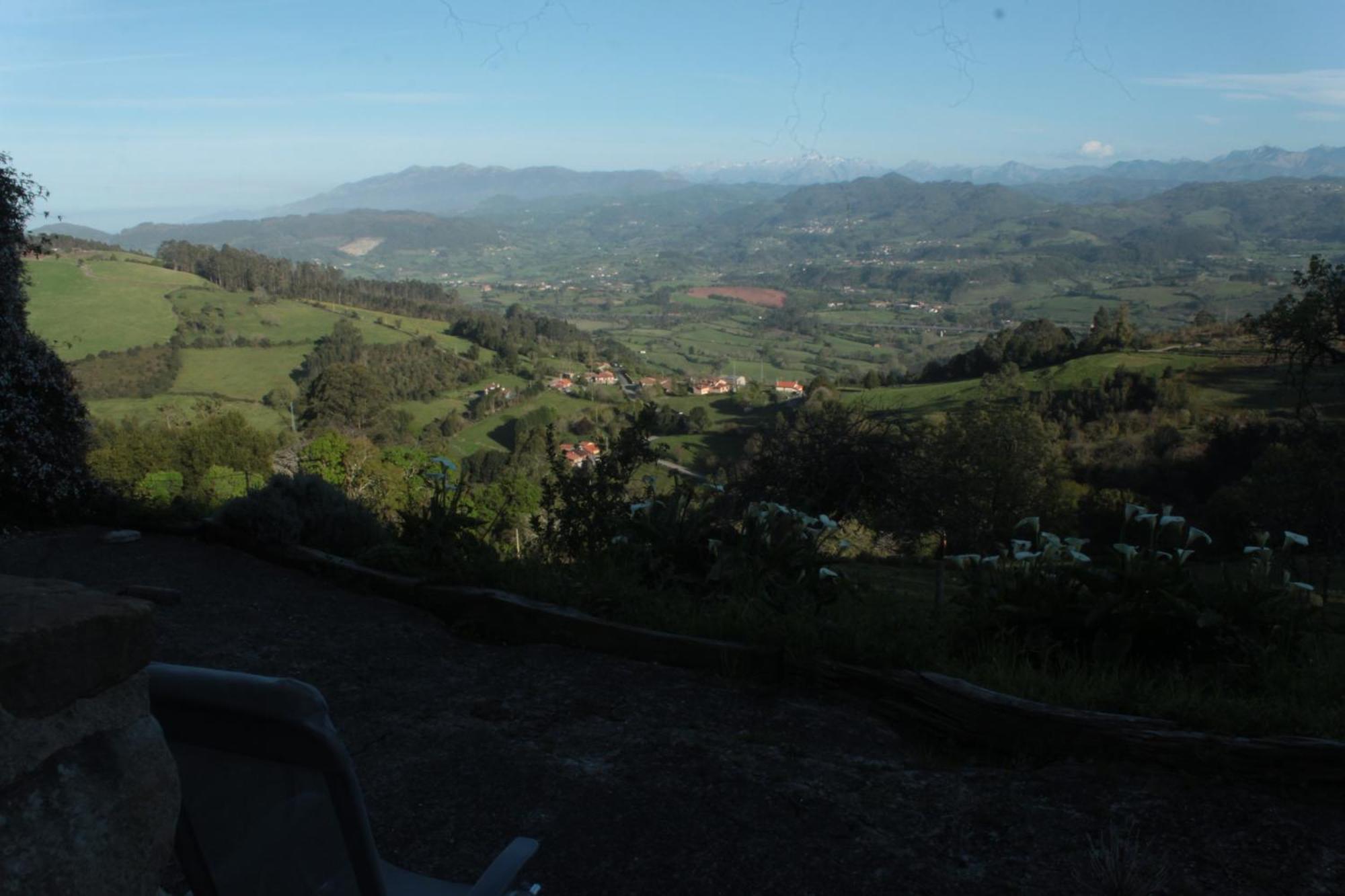 Alojamientos Rurales Pena Crespa Tresvilla Rum bild